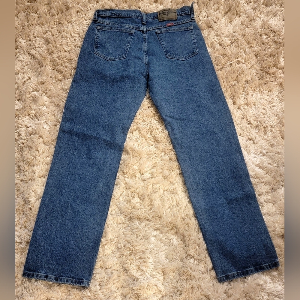 Jeans - Picture 2 of 4